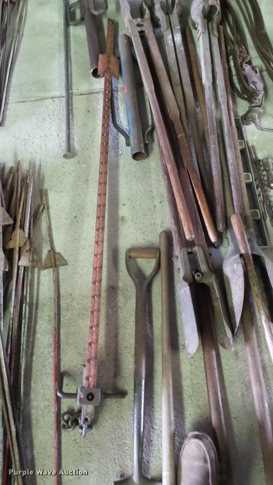 image for item DM9140 Fencing tools and supplies