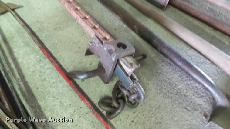 image for item DM9140 Fencing tools and supplies