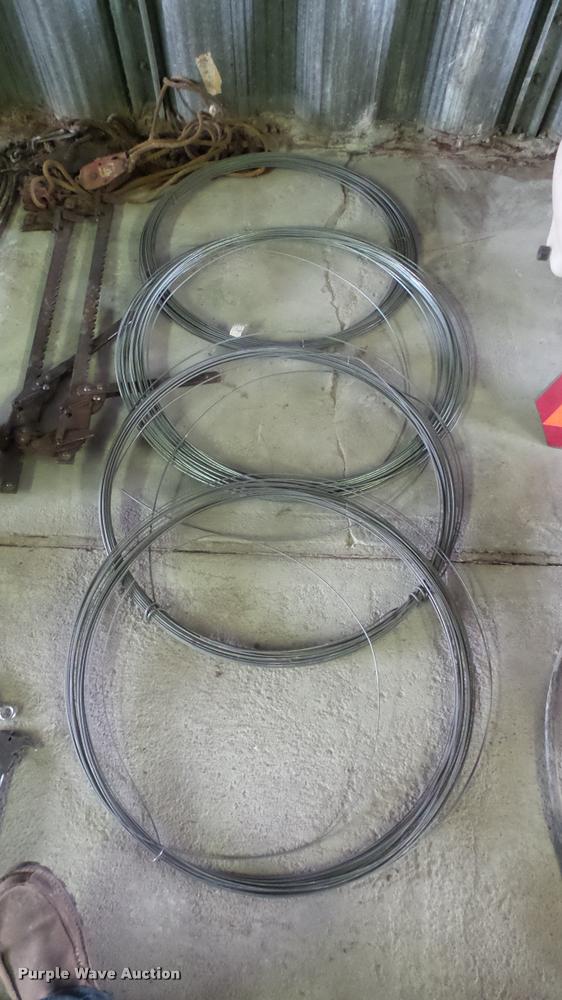 image for item DM9140 Fencing tools and supplies