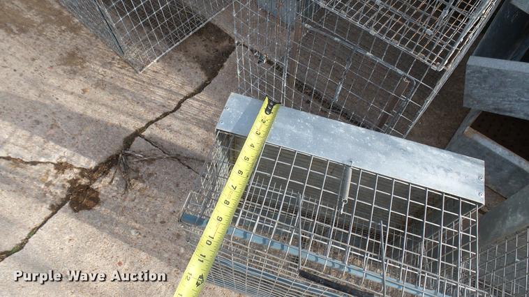 image for item DM9154 (30) livestock cages