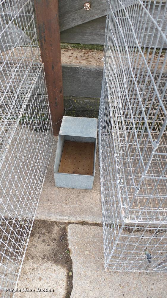 image for item DM9154 (30) livestock cages