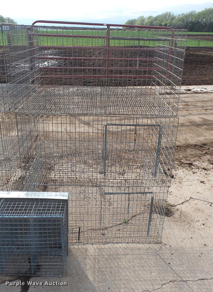image for item DM9154 (30) livestock cages