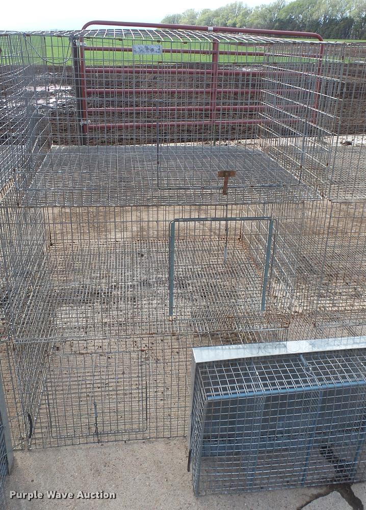 image for item DM9154 (30) livestock cages