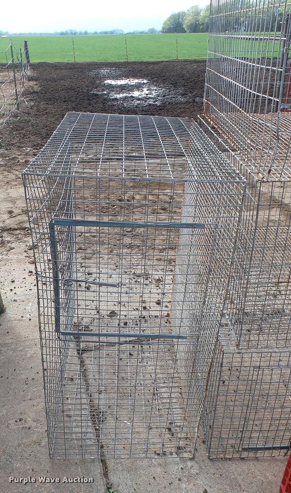 image for item DM9154 (30) livestock cages