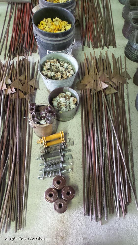 image for item DM9173 Electric fence supplies