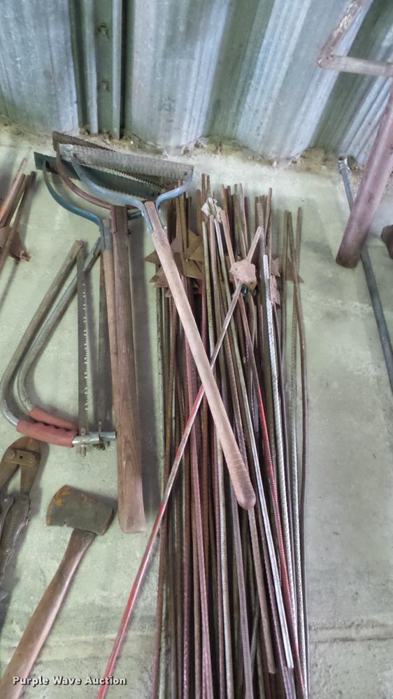 image for item DM9173 Electric fence supplies