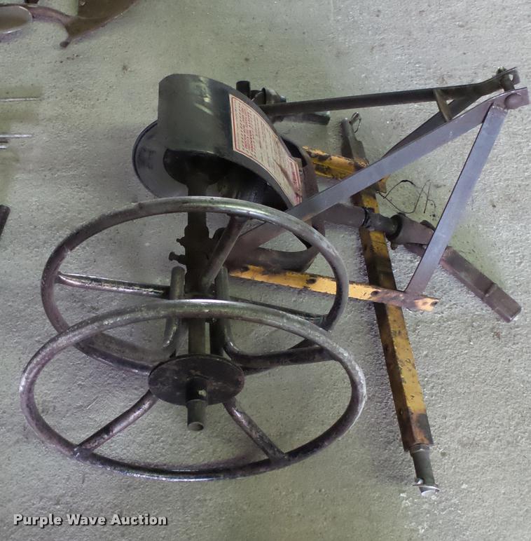 image for item DM9174 Wire Winder 0211 spooler