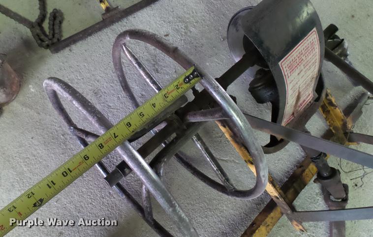 image for item DM9174 Wire Winder 0211 spooler