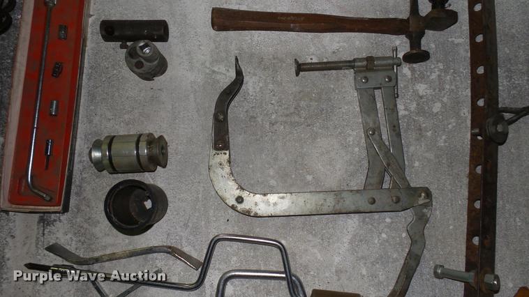 image for item DM9199 Tools