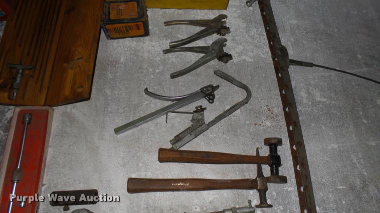 image for item DM9199 Tools