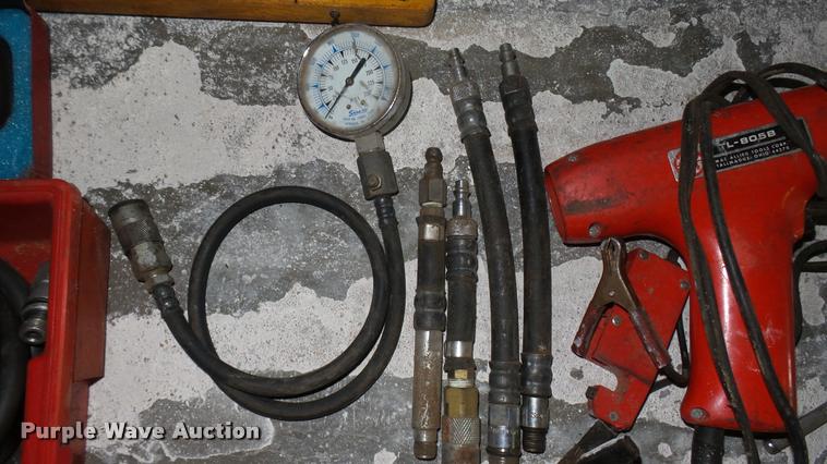 image for item DM9199 Tools