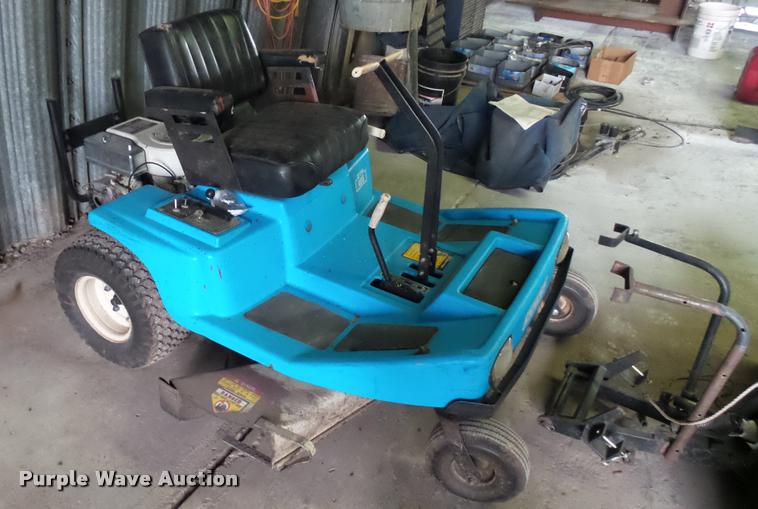 image for item DM9203 Dixon ZTR428 lawn mower