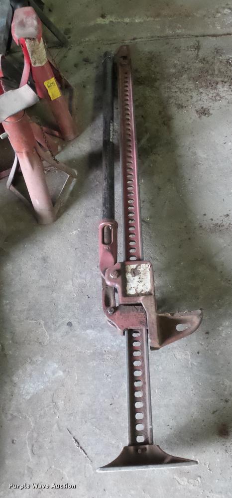 image for item DM9209 (24) jacks