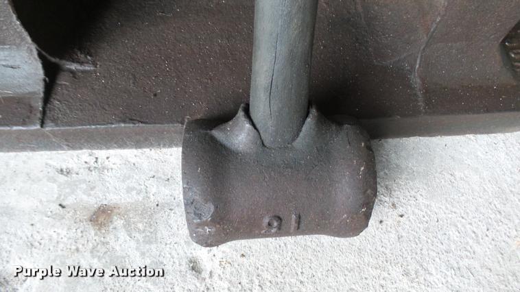 image for item DM9214 Mid-century tools