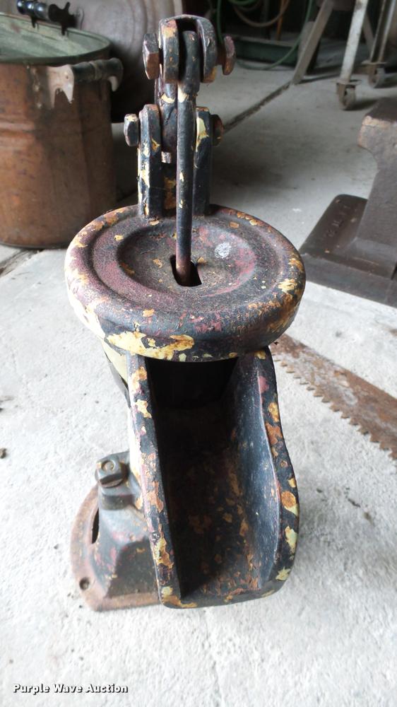 image for item DM9214 Mid-century tools