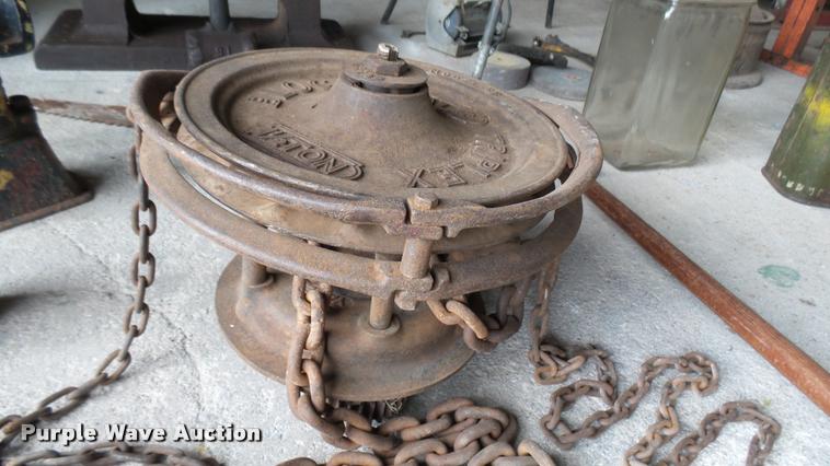 image for item DM9214 Mid-century tools