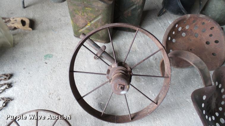 image for item DM9214 Mid-century tools