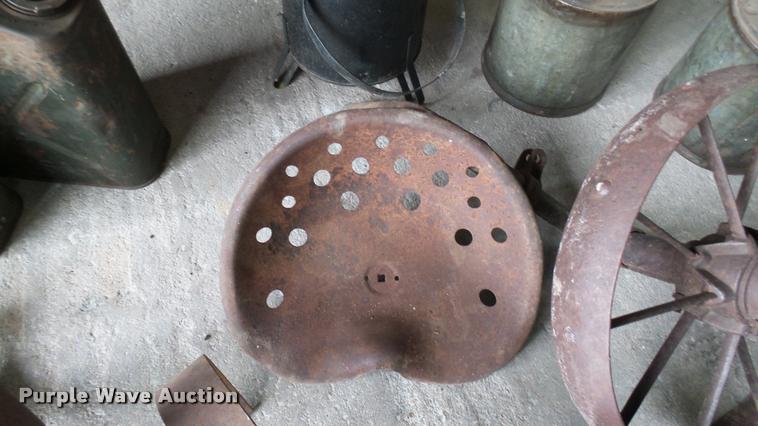 image for item DM9214 Mid-century tools