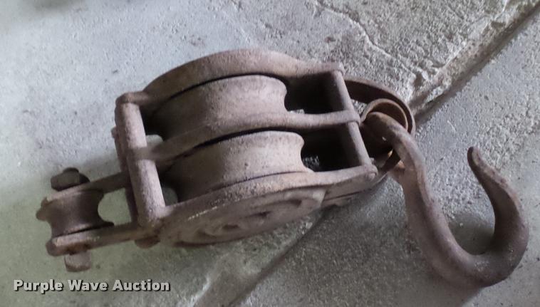 image for item DM9214 Mid-century tools