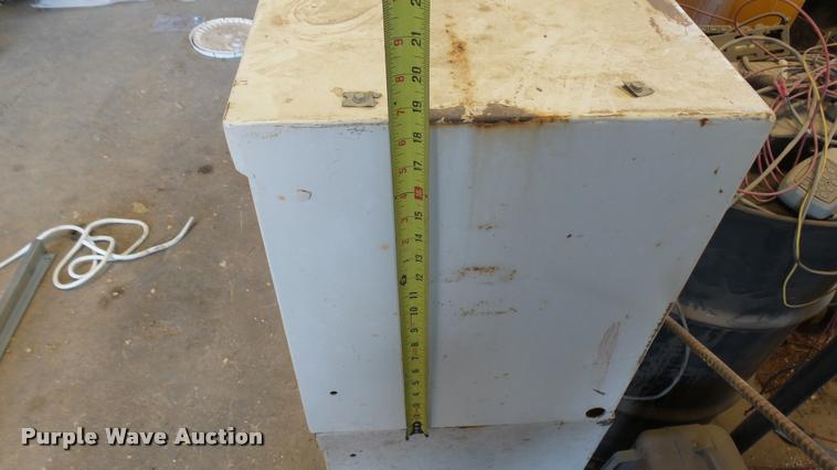 image for item DS9055 (2) Job box toolboxes