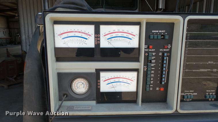 image for item DS9066 Allen test engine analyzer