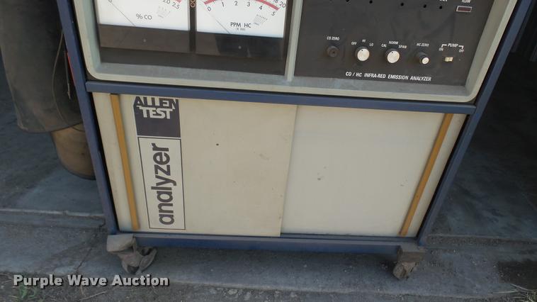 image for item DS9066 Allen test engine analyzer