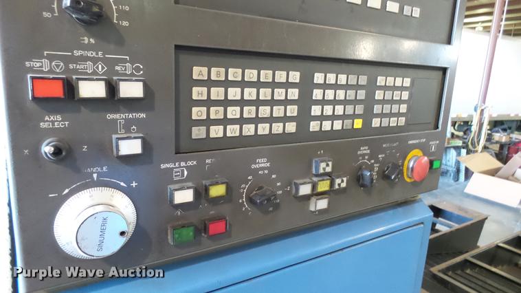 image for item DS9073 Hyundai HiT15S CNC lathe