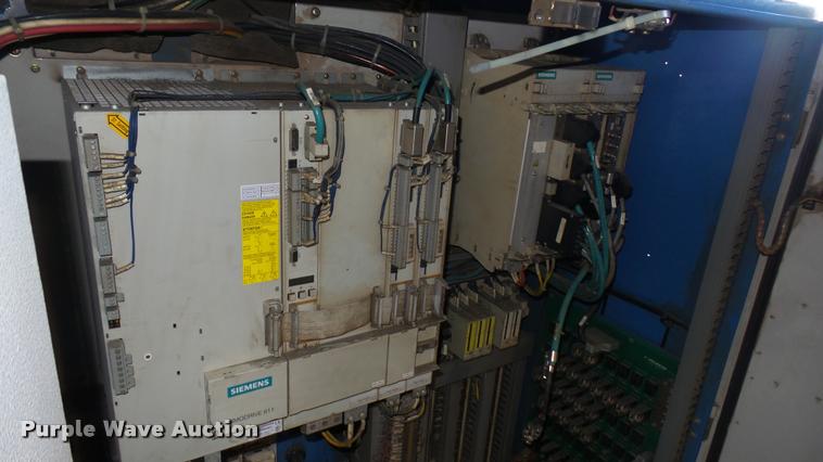 image for item DS9073 Hyundai HiT15S CNC lathe