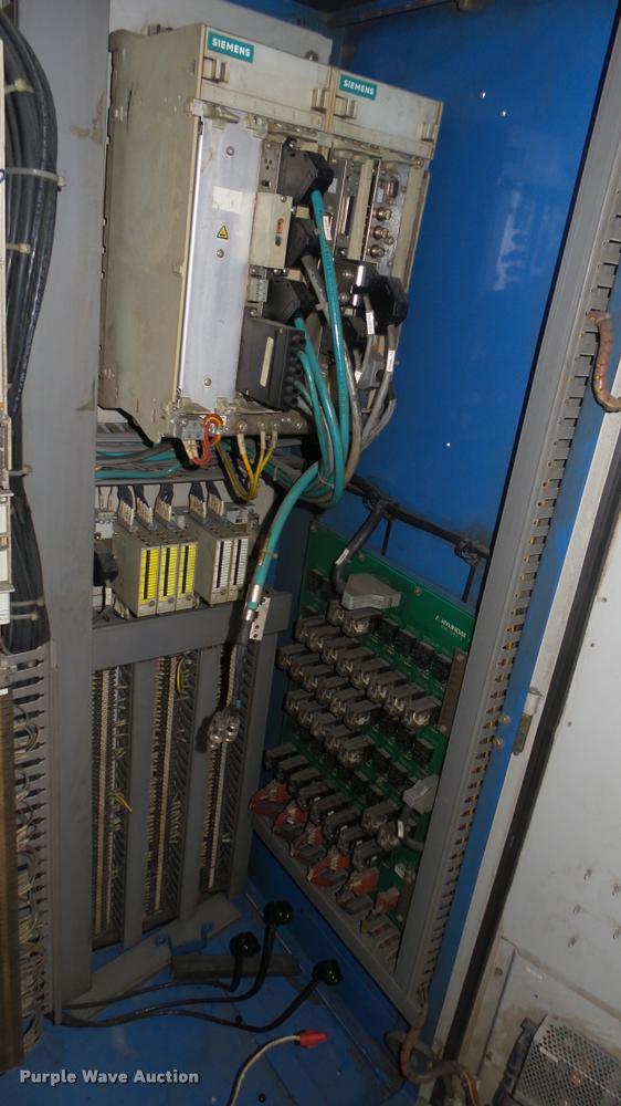 image for item DS9073 Hyundai HiT15S CNC lathe