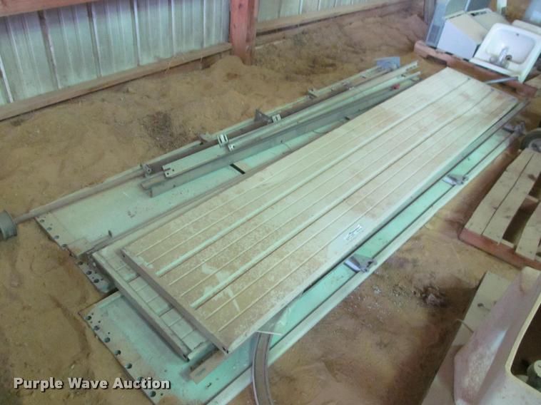 image for item DT9148 Garage door