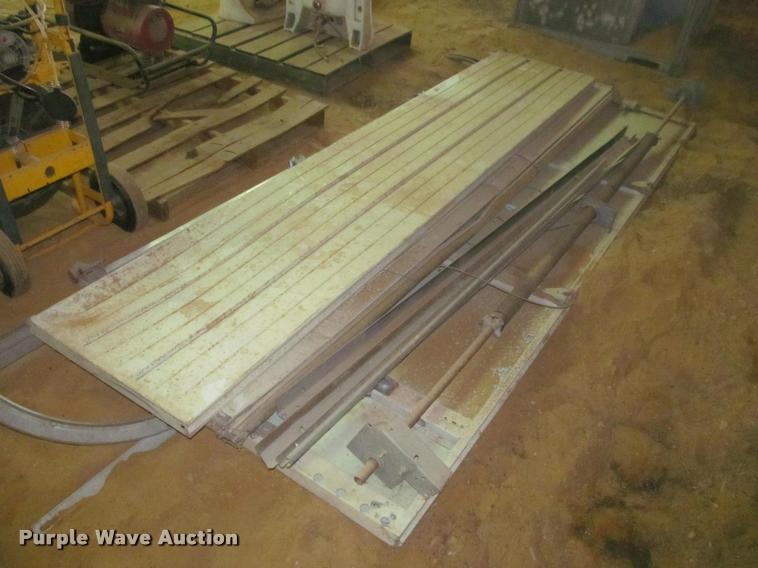 image for item DT9148 Garage door