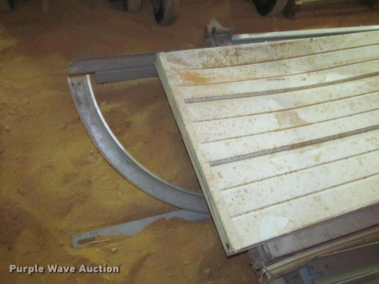 image for item DT9148 Garage door