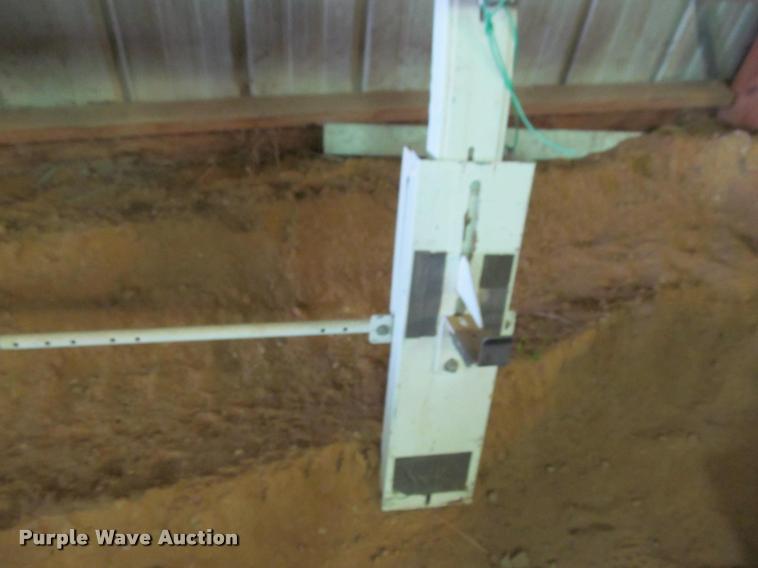 image for item DT9153 Crown Van roof ladder rack