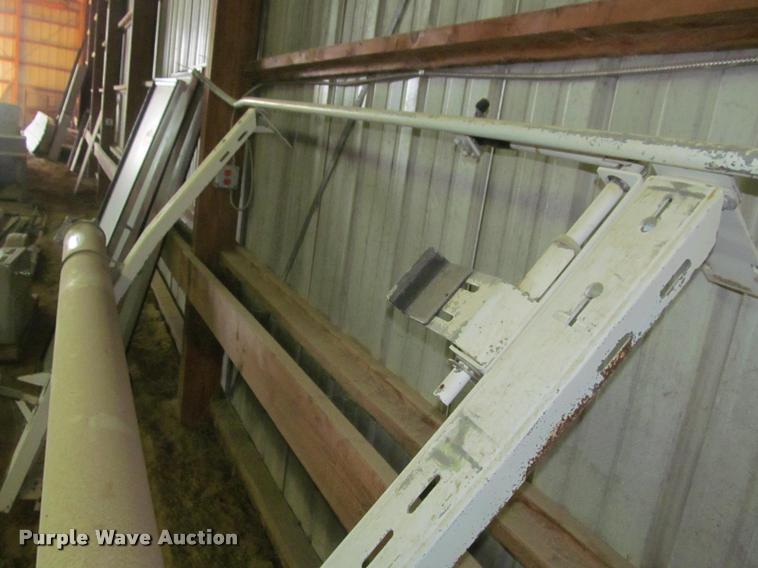 image for item DT9153 Crown Van roof ladder rack