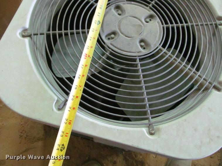 image for item DT9157 (2) Mammoth GS3BA-036CA air conditioners