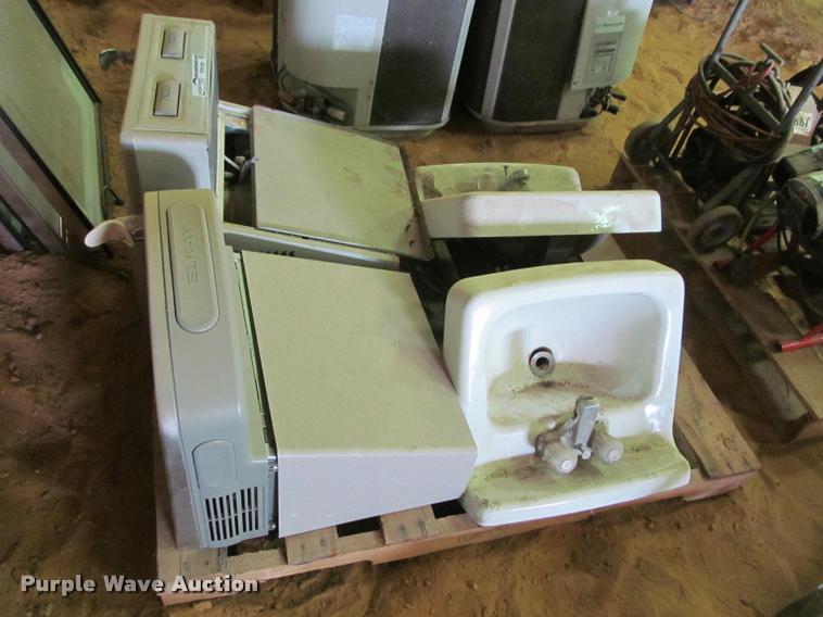 image for item DT9158 Building materials