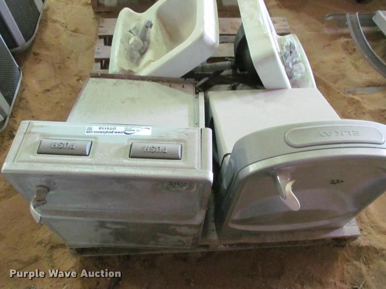 image for item DT9158 Building materials