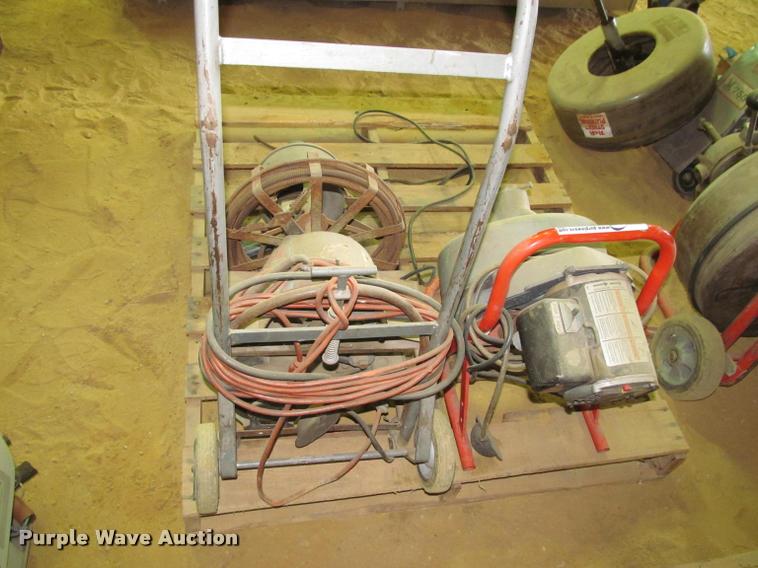 image for item DT9159 (3) electric rodders