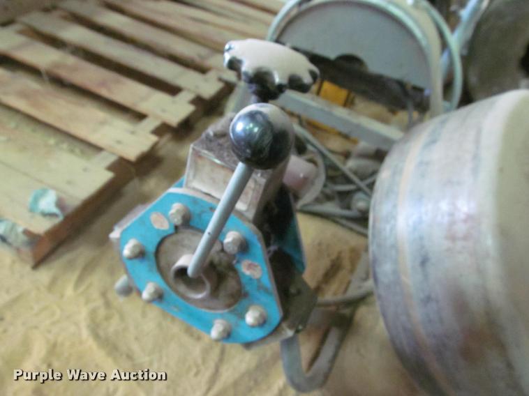 image for item DT9161 (3) electric rodders