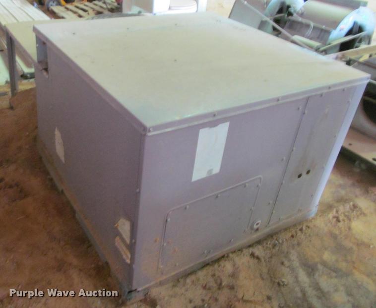 image for item DT9164 Carrier air conditioner