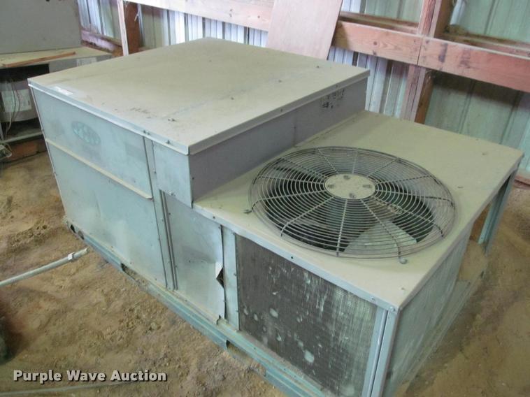 image for item DT9164 Carrier air conditioner