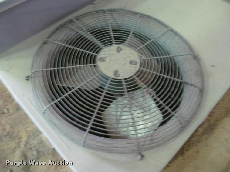 image for item DT9164 Carrier air conditioner