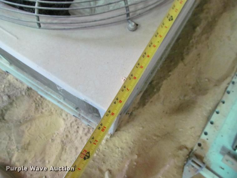 image for item DT9164 Carrier air conditioner