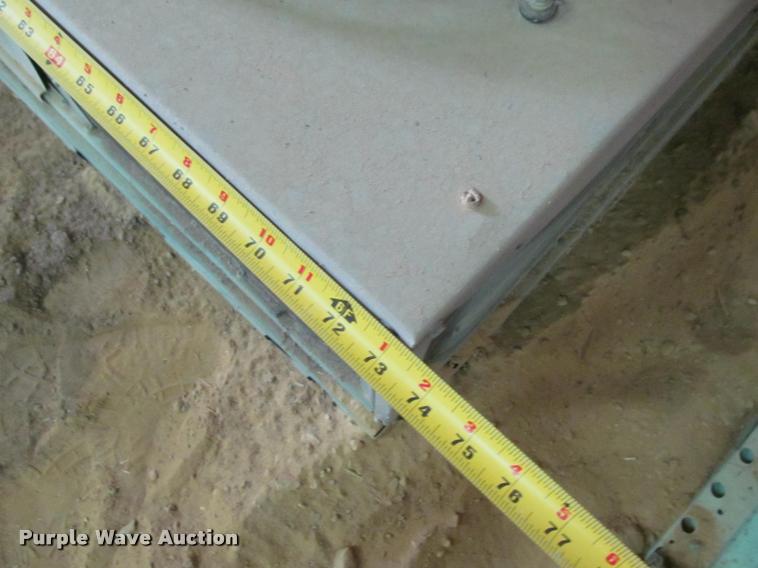 image for item DT9164 Carrier air conditioner