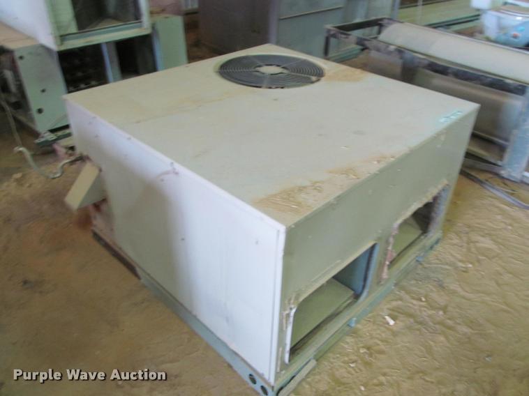 image for item DT9167 Lennox AC and heat unit