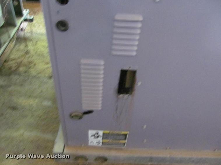 image for item DT9168 Bryant 589A AC and heat unit