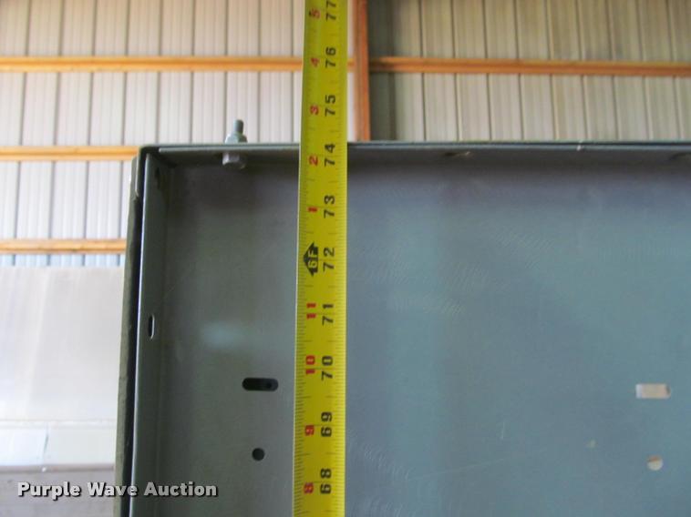 image for item DT9173 Metal shelving