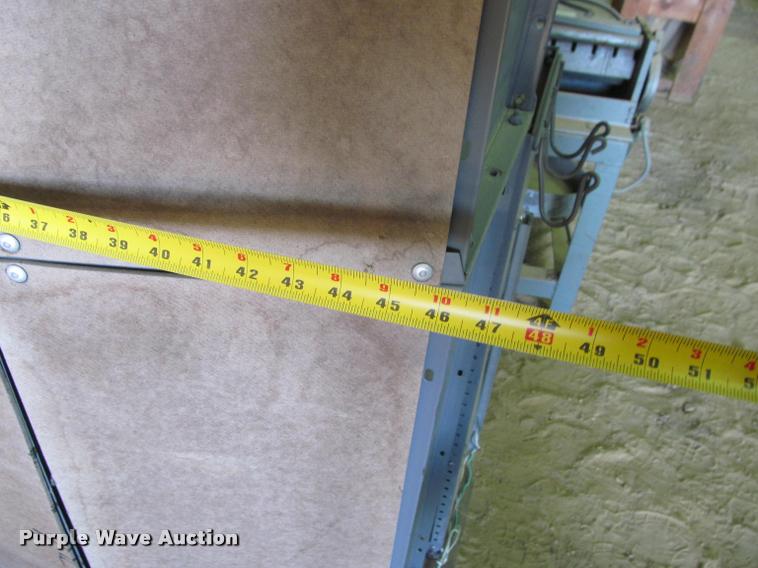 image for item DT9173 Metal shelving