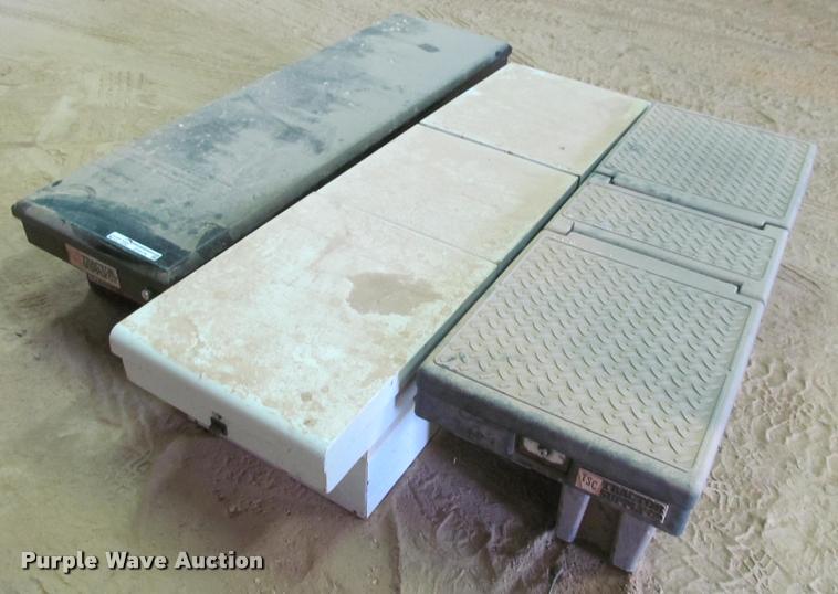 image for item DT9175 (3) toolboxes