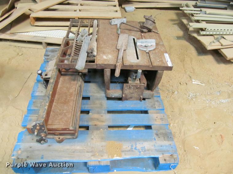 image for item DT9176 Craftsman power tools